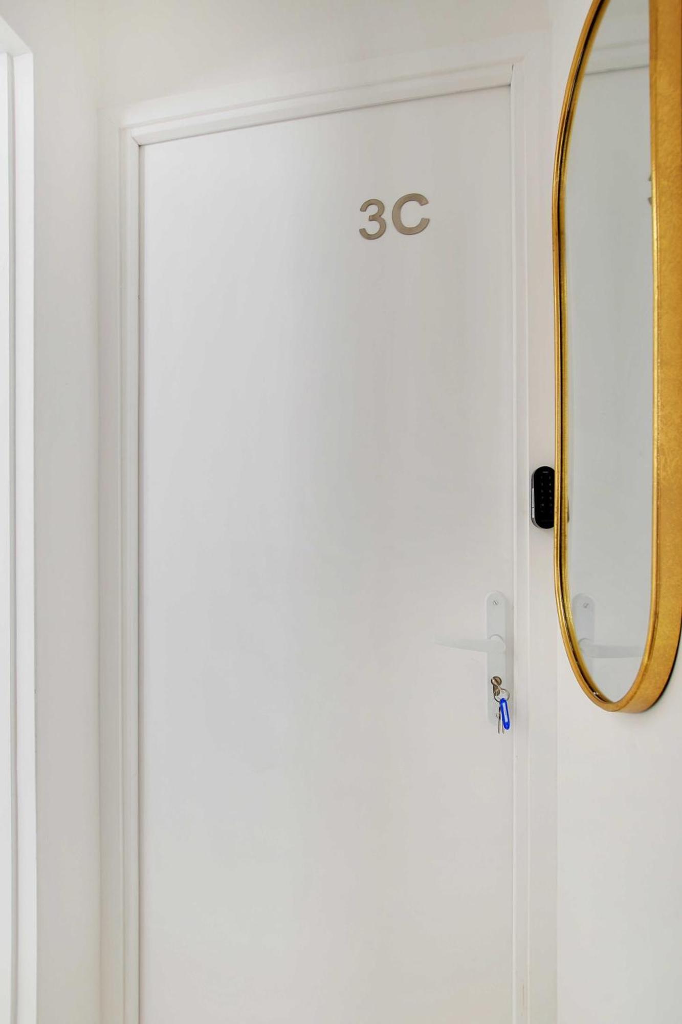 Charming Studio - 2P With Ac Near Montmartre Париж Екстериор снимка